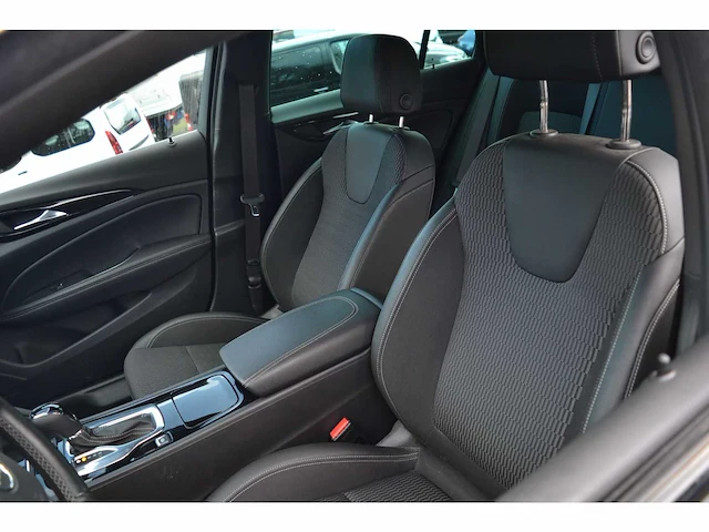 Opel insignia 1.5 cdti sports tourer elegance - personenauto - afbeelding 3 van  25