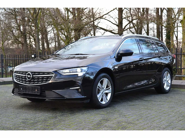 Opel insignia 1.5 cdti sports tourer elegance - personenauto - afbeelding 1 van  25