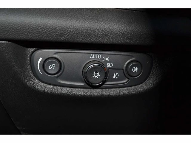 Opel insignia 1.5 cdti sports tourer elegance - personenauto - afbeelding 17 van  25