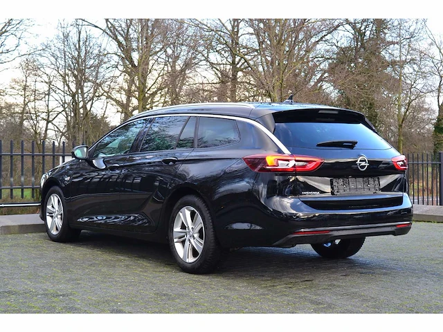 Opel insignia 1.5 cdti sports tourer elegance - personenauto - afbeelding 19 van  25