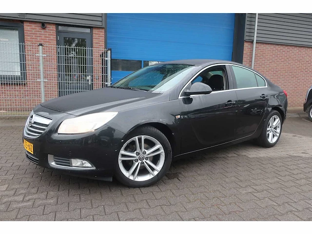 Opel insignia 2.0 cdti edition, h-373-nz - afbeelding 1 van  20