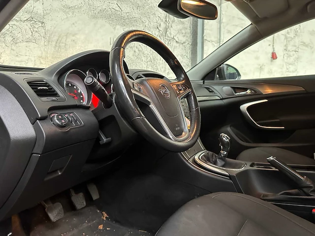 Opel insignia sports tourer 1.4 t ecof. bns ed 140pk 2011, 00-sjp-9 - afbeelding 15 van  36