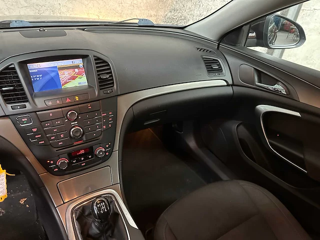 Opel insignia sports tourer 1.4 t ecof. bns ed 140pk 2011, 00-sjp-9 - afbeelding 16 van  36
