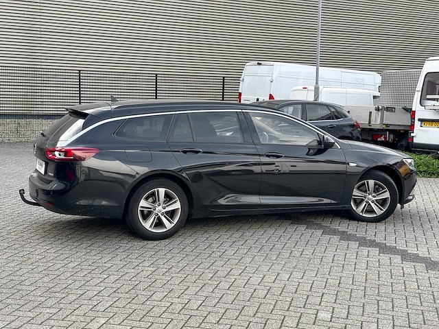 Opel insignia sports tourer 1.6 cdti business executive 136pk 2019, k-216-zv - afbeelding 2 van  38