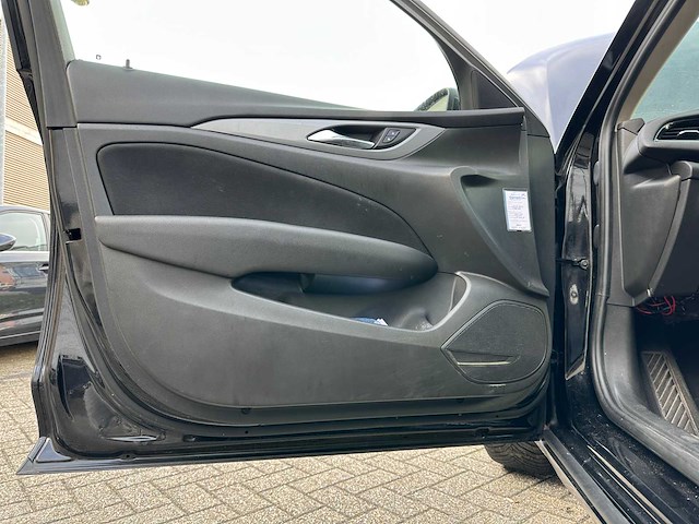 Opel insignia sports tourer 1.6 cdti business executive 136pk 2019, k-216-zv - afbeelding 20 van  38