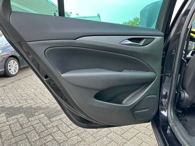 Opel insignia sports tourer 1.6 cdti business executive 136pk 2019, k-216-zv - afbeelding 22 van  38