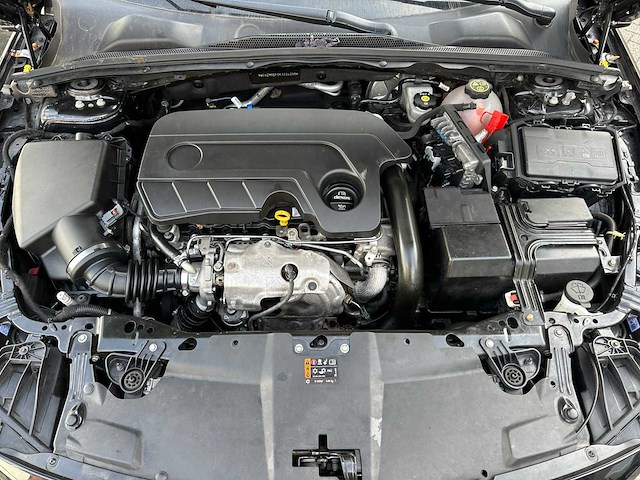 Opel insignia sports tourer 1.6 cdti business executive 136pk 2019, k-216-zv - afbeelding 31 van  38