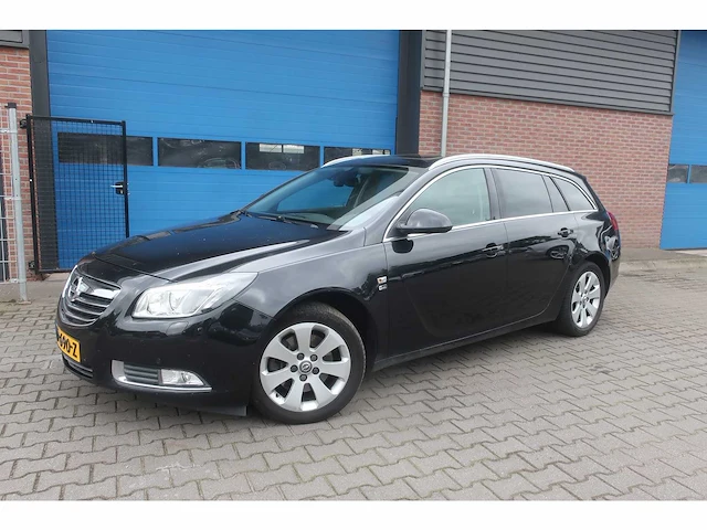 Opel insignia sports tourer 2.0 cdti eco, zd-690-z - afbeelding 1 van  18