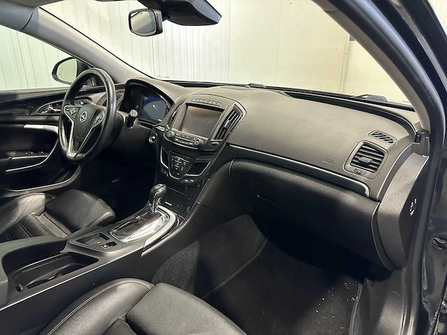Opel insignia sports tourer 2.0 t cosmo 4x4 j-352-lx - afbeelding 11 van  21