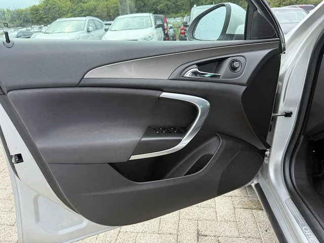Opel insignia sports tourer edition turbo 140 ecoflex st/st, 2013 - afbeelding 23 van  26