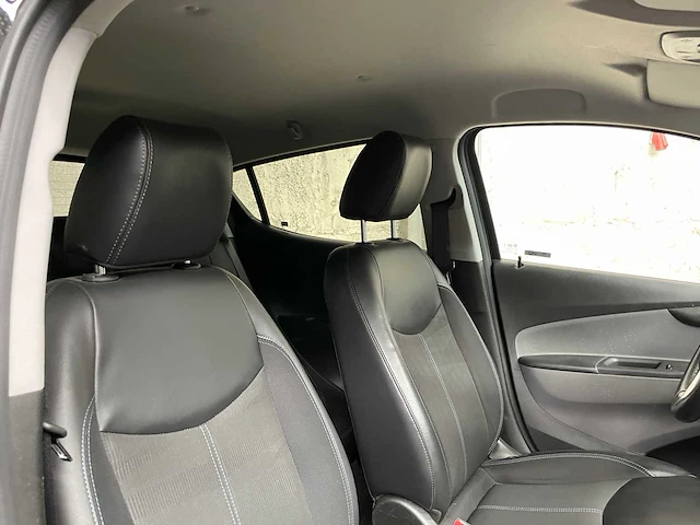 Opel karl 1.0 ecofl innovation 75pk 2017, nk-413-x - afbeelding 32 van  40