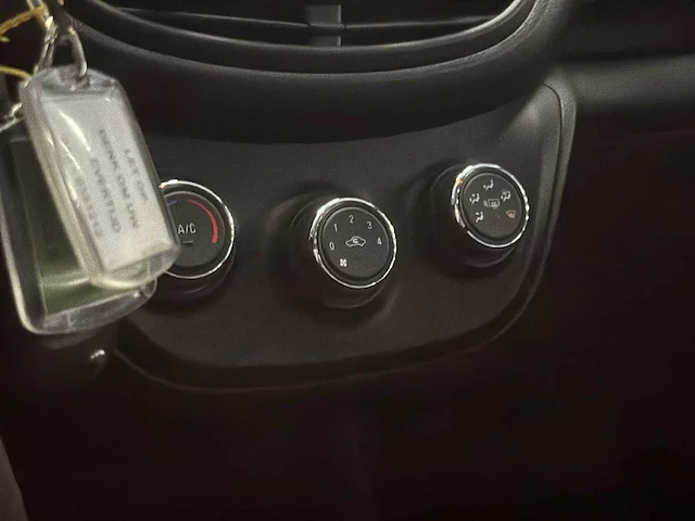 Opel karl 1.0 ecoflex 120 jaar edition; g-525-gv - afbeelding 2 van  12