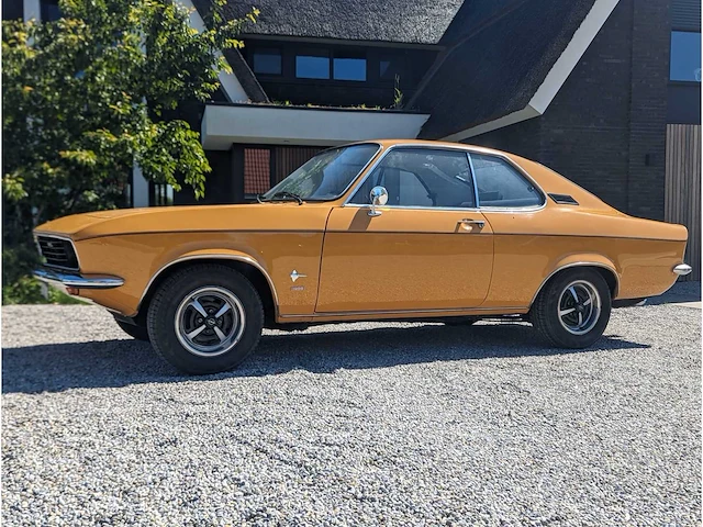 Opel manta 1900 de luxe 85-54-st - afbeelding 1 van  50