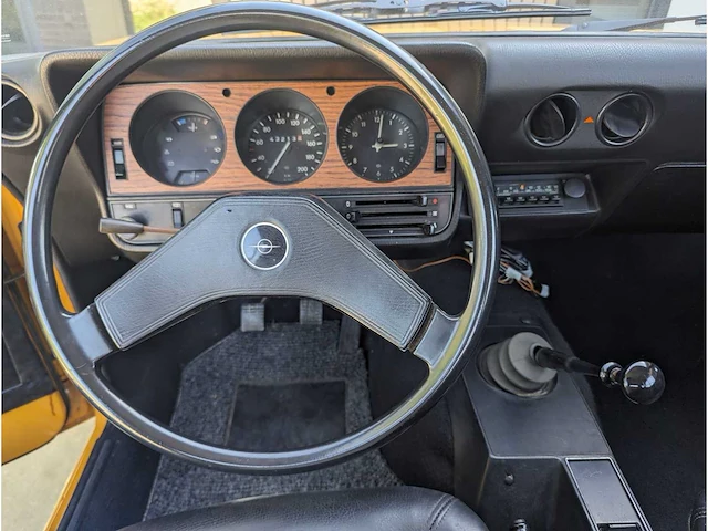 Opel manta 1900 de luxe 85-54-st - afbeelding 49 van  50