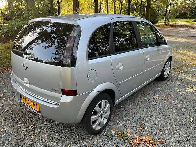 Opel meriva - 1.3 cdti cosmo - personenauto - afbeelding 17 van  22