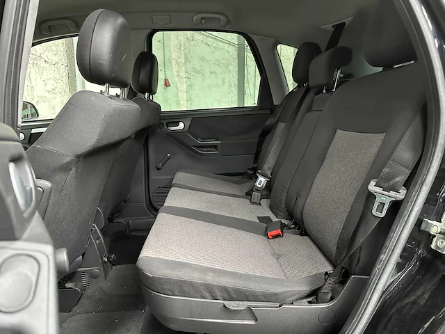 Opel meriva 1.4-16v enjoy 90pk 2004, 97-pt-gk - afbeelding 21 van  35