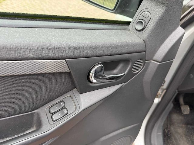 Opel meriva 1.4 16v temptation, 75-ghd-8 - afbeelding 15 van  15