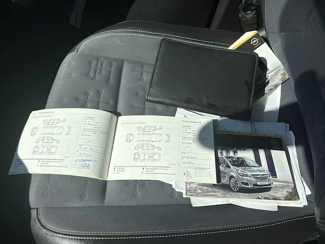 Opel meriva 1.4 turbo cosmo , 4-xzl-29 - afbeelding 13 van  32