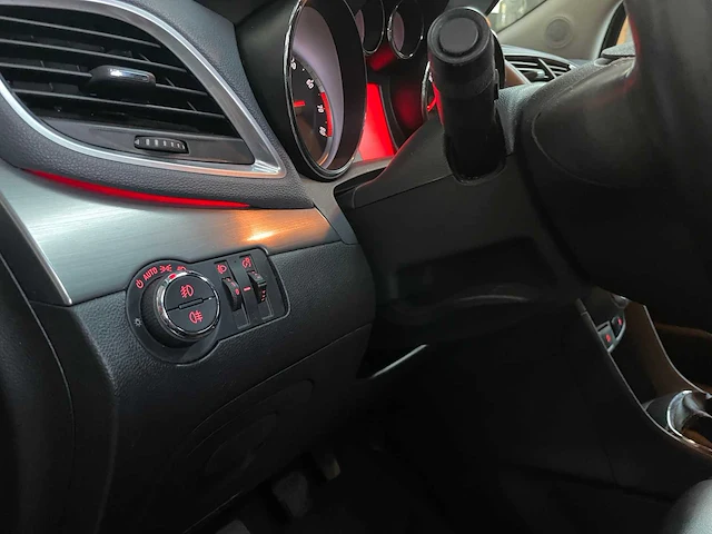 Opel mokka 1.4 t cosmo lpg 140pk 2014 (origineel-nl), 8-xnr-91 - afbeelding 33 van  43