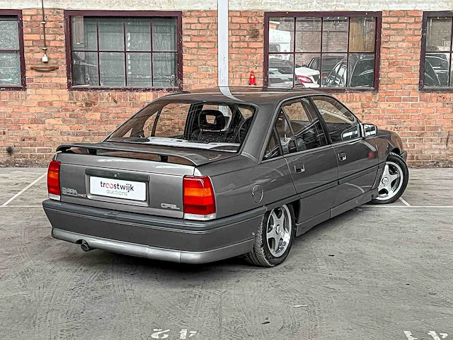 Opel omega 3000 24v 204pk 1989 - afbeelding 4 van  39