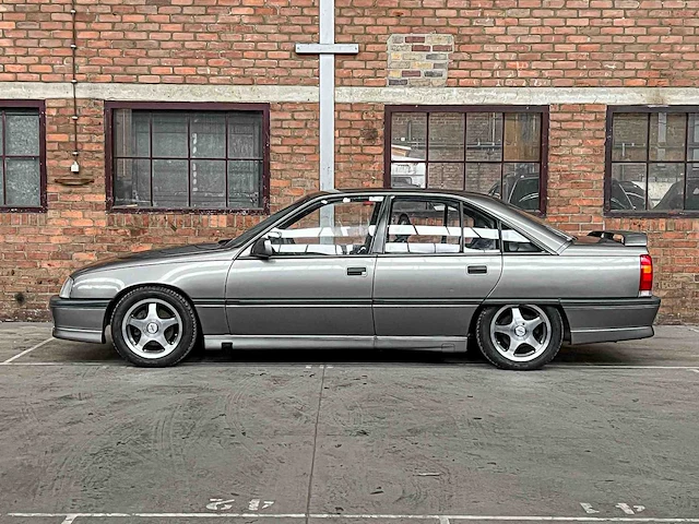 Opel omega 3000 24v 204pk 1989 - afbeelding 9 van  39