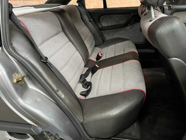 Opel omega 3000 24v 204pk 1989 - afbeelding 30 van  39