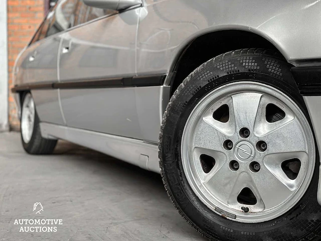 Opel omega 3000 24v 204pk 1991 - afbeelding 3 van  55