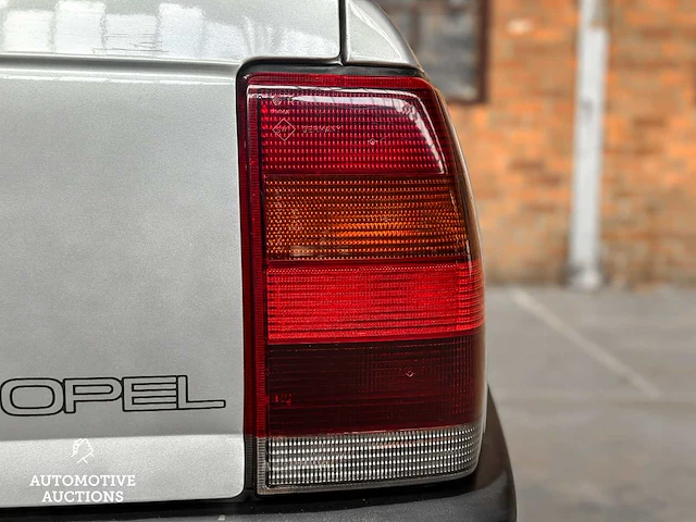 Opel omega 3000 24v 204pk 1991 - afbeelding 16 van  55