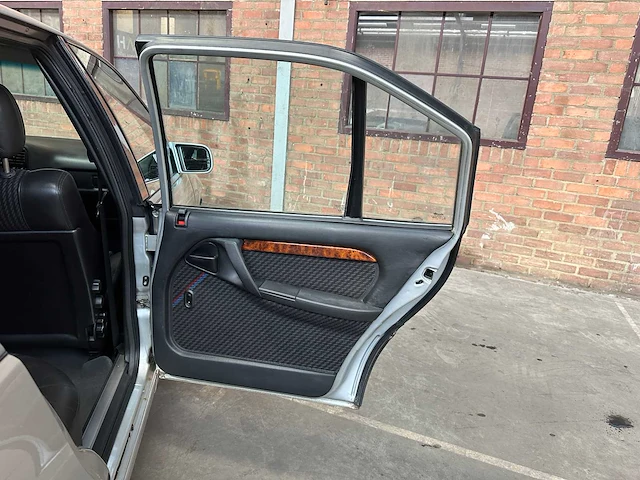 Opel omega 3000 24v 204pk 1991 - afbeelding 42 van  55
