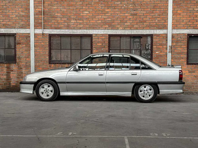 Opel omega 3000 24v 204pk 1991 - afbeelding 7 van  42