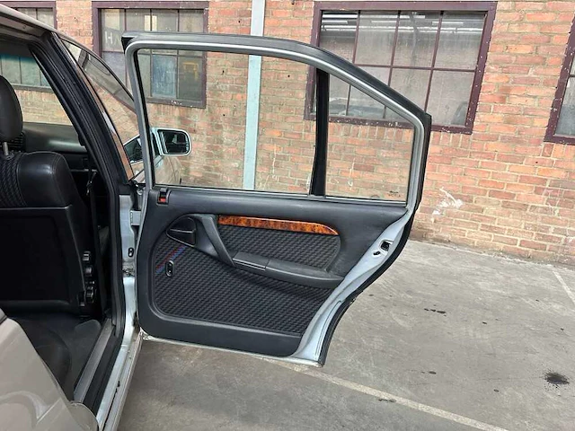 Opel omega 3000 24v 204pk 1991 - afbeelding 33 van  42