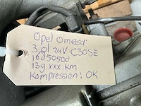 Opel omega 3,0l 24v c30se motor - afbeelding 7 van  7