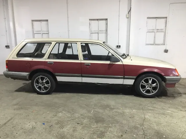 Opel record caravan 2.0s, kh-26-dg - afbeelding 6 van  19