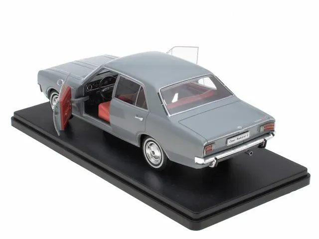 Opel rekord 1900 l - 1967 - afbeelding 2 van  11