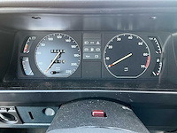 Opel rekord 2.0 s berlina oldtimer personenauto - afbeelding 17 van  29