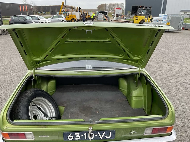 Opel rekord auto - afbeelding 3 van  35