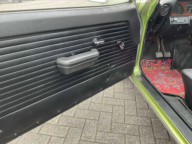 Opel rekord auto - afbeelding 8 van  35
