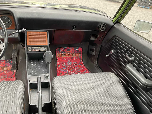 Opel rekord auto - afbeelding 17 van  35