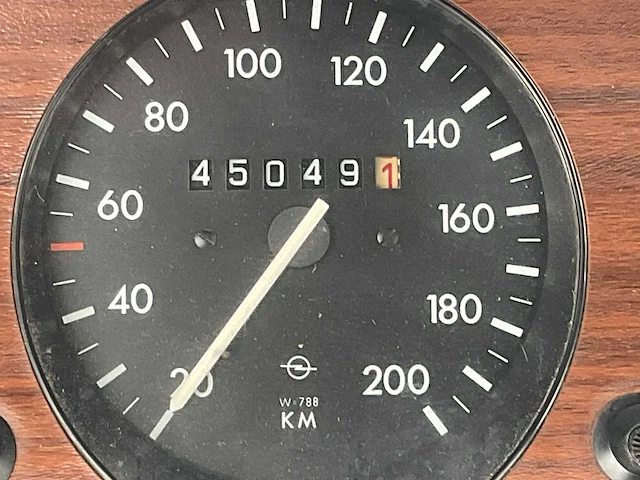 Opel rekord auto - afbeelding 21 van  35