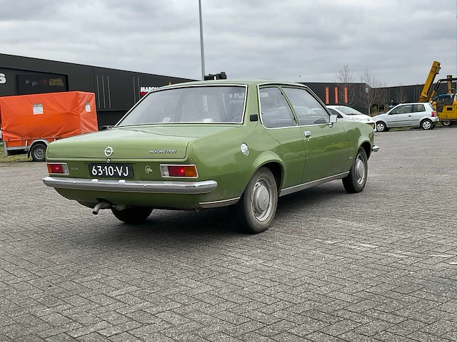 Opel rekord auto - afbeelding 31 van  35