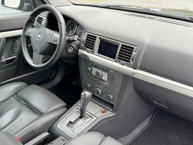 Opel signum 3.0 v6 cdti executive 8-kxb-76 - afbeelding 7 van  43