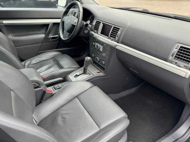 Opel signum 3.0 v6 cdti executive 8-kxb-76 - afbeelding 9 van  43