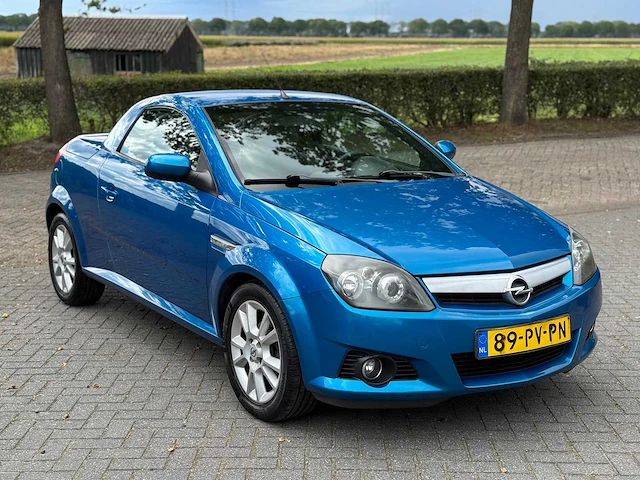 Opel tigra twintop 1.4-16v cosmo org nl nap 89-pv-pn - afbeelding 4 van  18
