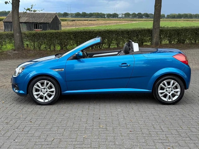 Opel tigra twintop 1.4-16v cosmo org nl nap 89-pv-pn - afbeelding 11 van  18