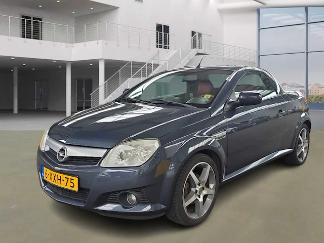 Opel tigra twintop 1.4-16v rhythm , 6-xxh-75 - afbeelding 1 van  16