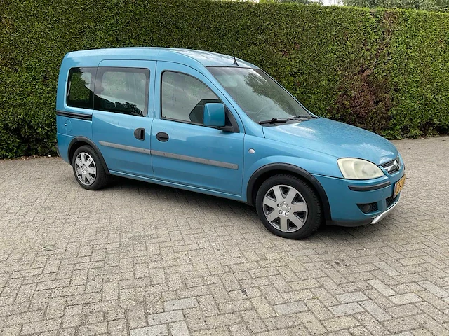 Opel tour 32-lb-br - afbeelding 1 van  32
