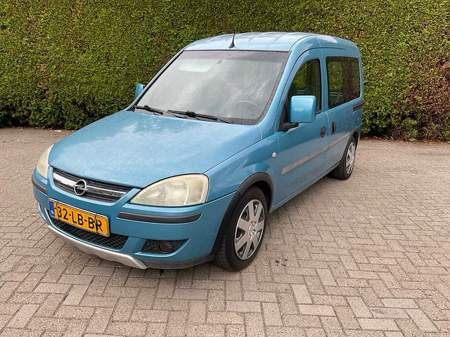 Opel tour 32-lb-br - afbeelding 22 van  32
