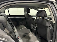 Opel vectra 1.8-16v v-line 21-rp-gk - afbeelding 4 van  17