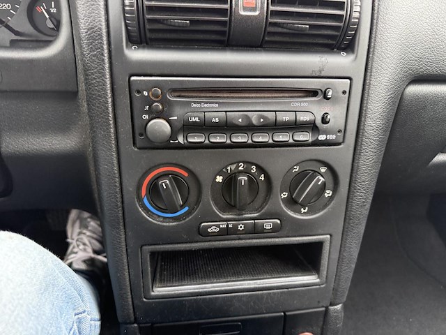 Opel vectra 1.8i xel 16v comfort, 2002 - afbeelding 2 van  30