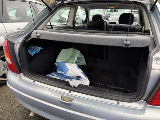 Opel vectra 1.8i xel 16v comfort, 2002 - afbeelding 11 van  30